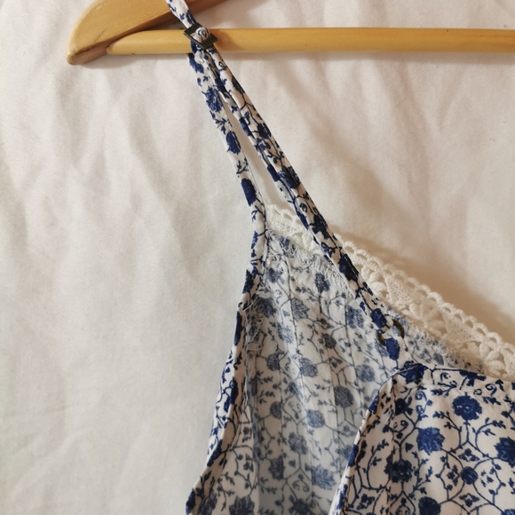 Garage tank, navy/cream, small - Picture 8 of 13